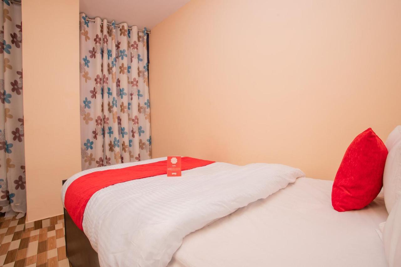 Oyo 142 Co International Guest House カトマンズ エクステリア 写真