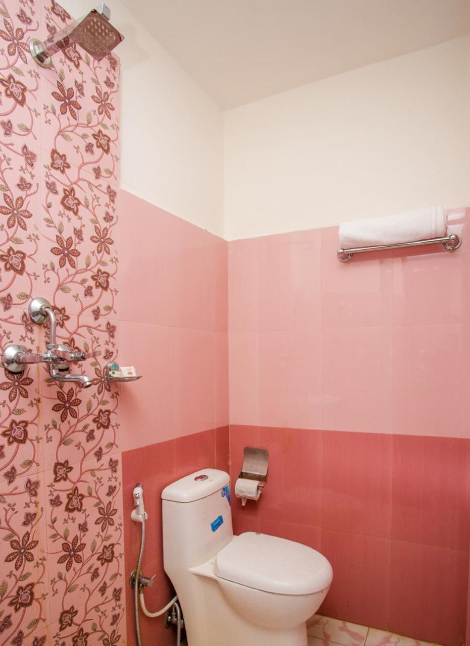 Oyo 142 Co International Guest House カトマンズ エクステリア 写真