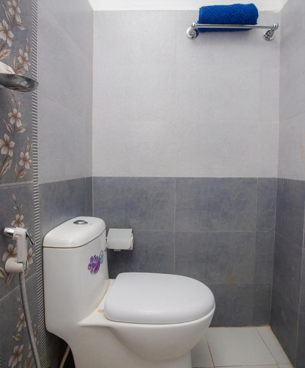 Oyo 142 Co International Guest House カトマンズ エクステリア 写真